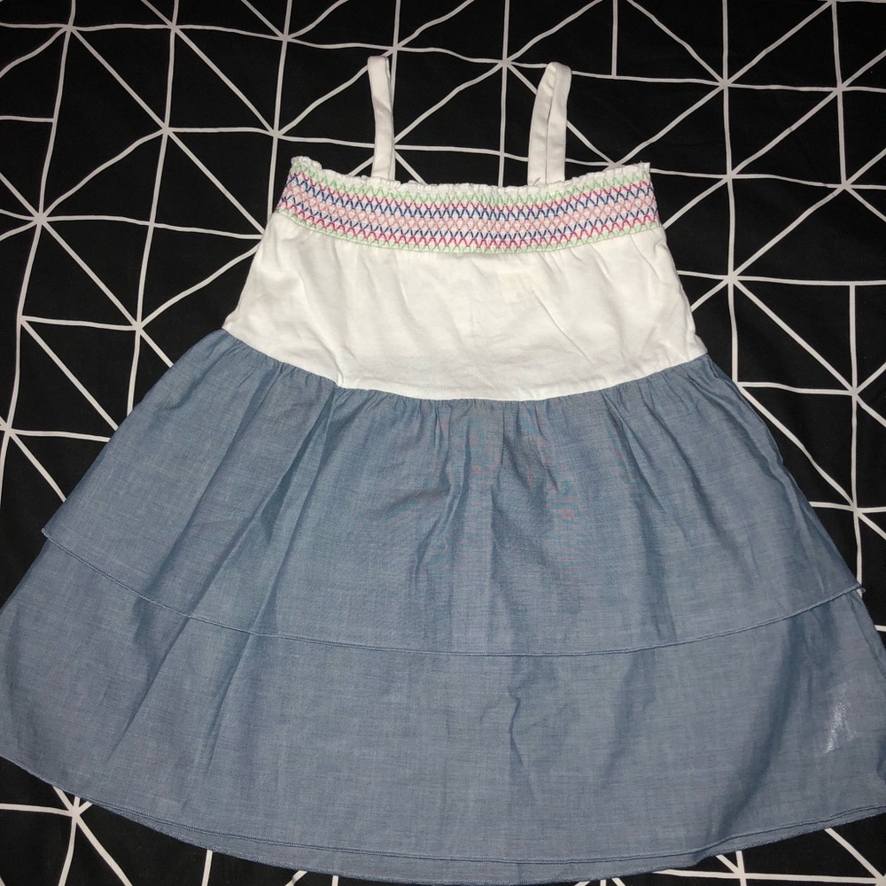 TWO BEAUTIFUL GIRLS DRESSES 👗